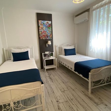Marina Hotel Bodrum Bagian luar foto