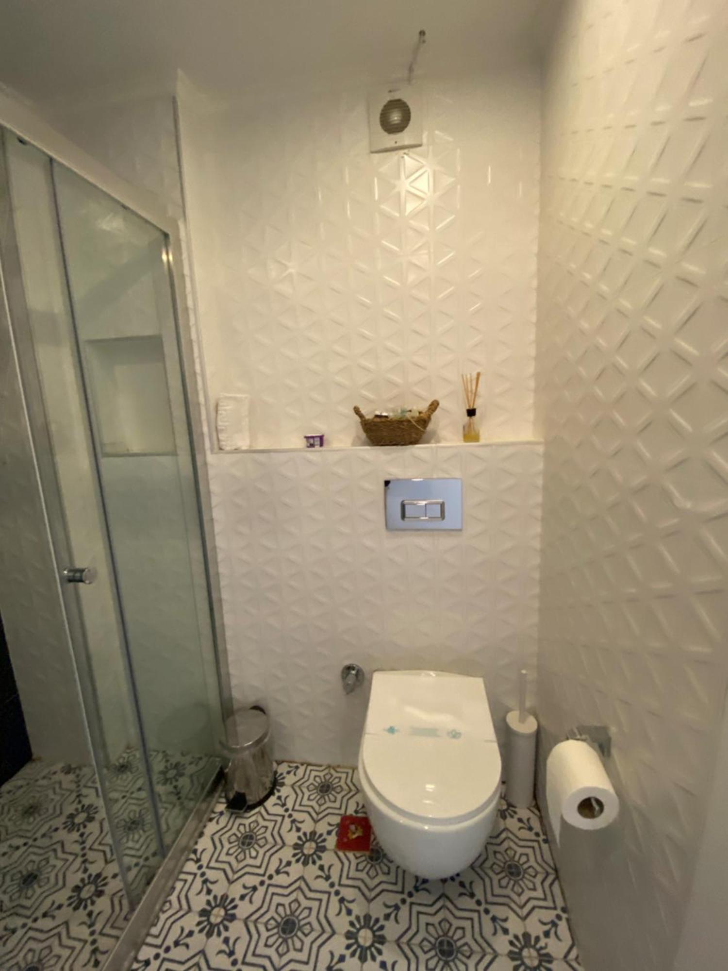 Marina Hotel Bodrum Bagian luar foto