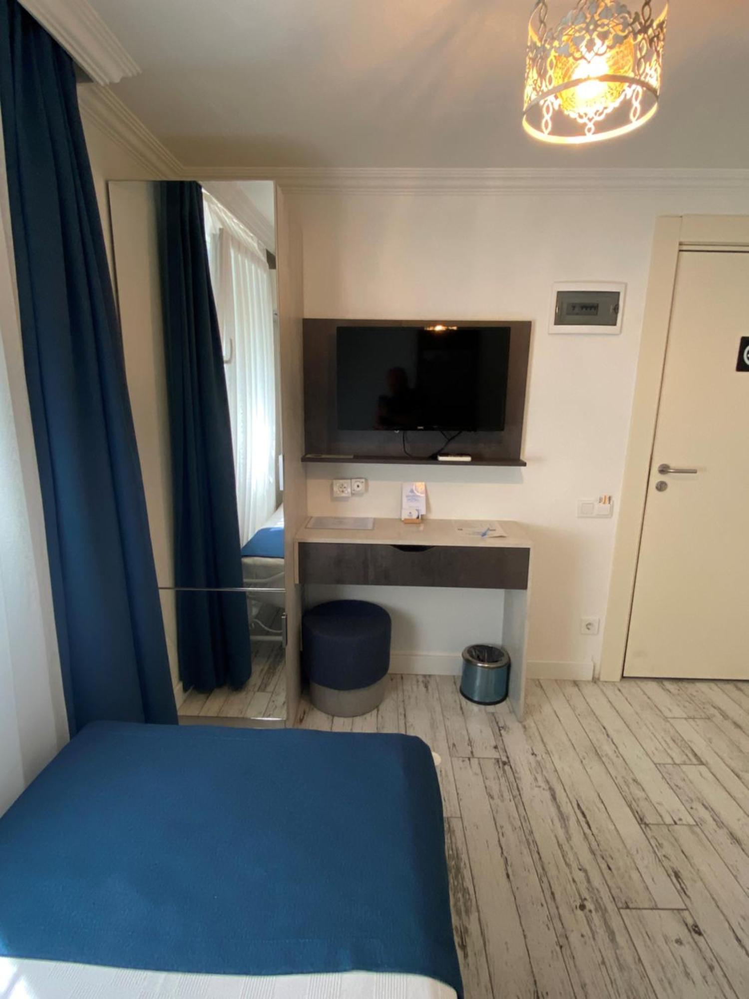 Marina Hotel Bodrum Bagian luar foto