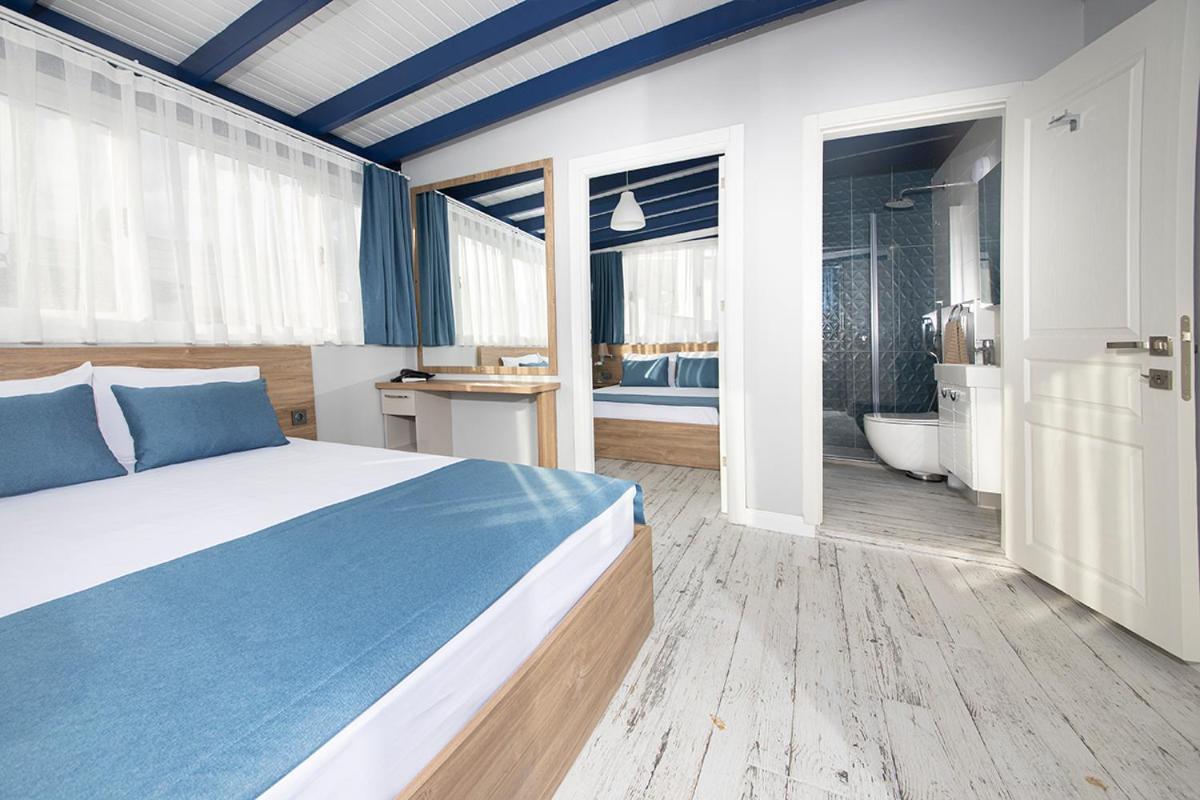 Marina Hotel Bodrum Bagian luar foto